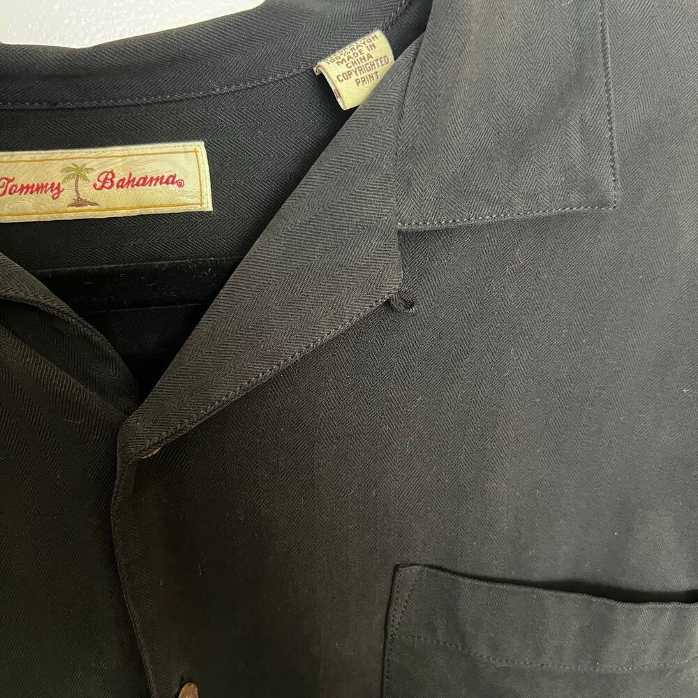 Tommy Bahama Silk Paradise Plunder Black Camp Shirt Pirate Embroidered Coastal - Picture 13 of 13